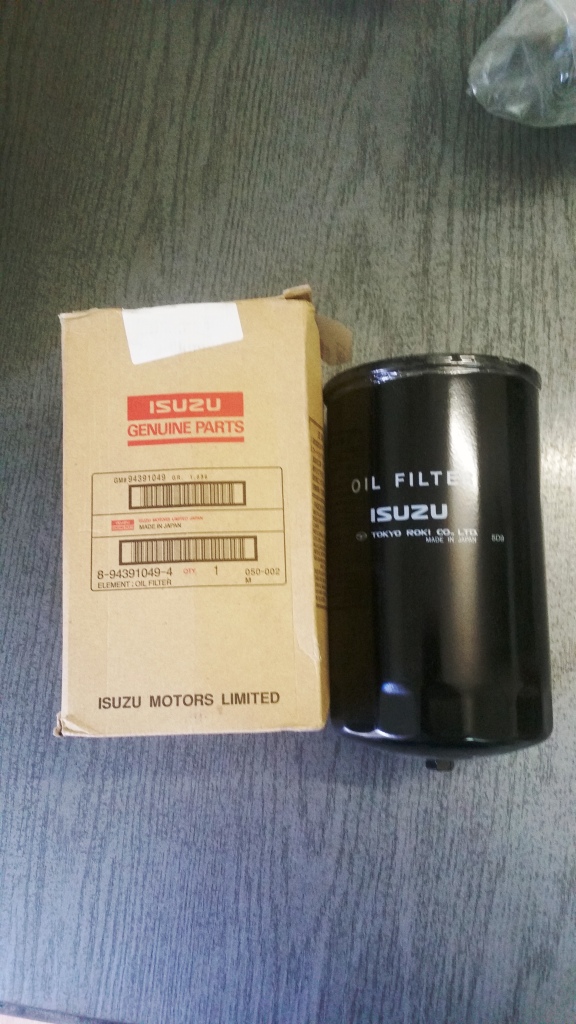 Фильтр масляный  isuzu (исудзу) fvr34 оригинал 8943910494