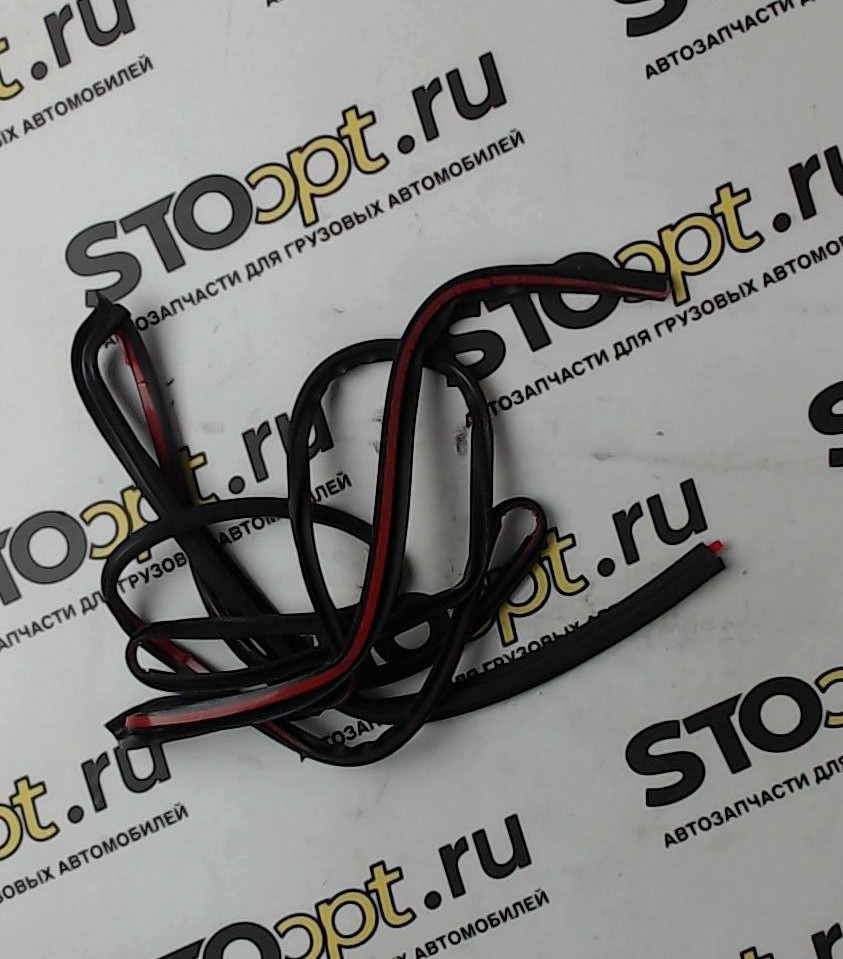 Уплотнитель капота кабины резиновый, шт 5301112LE010