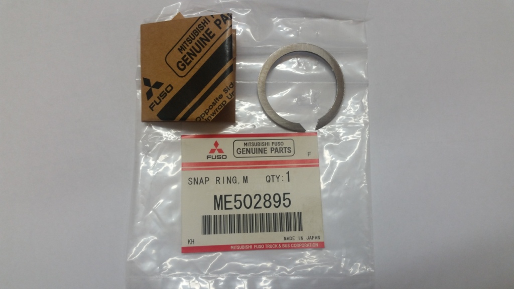 Стопорное кольцо подшипника промвала кпп mitsubishi fuso d-32.2  оригинал ME502895